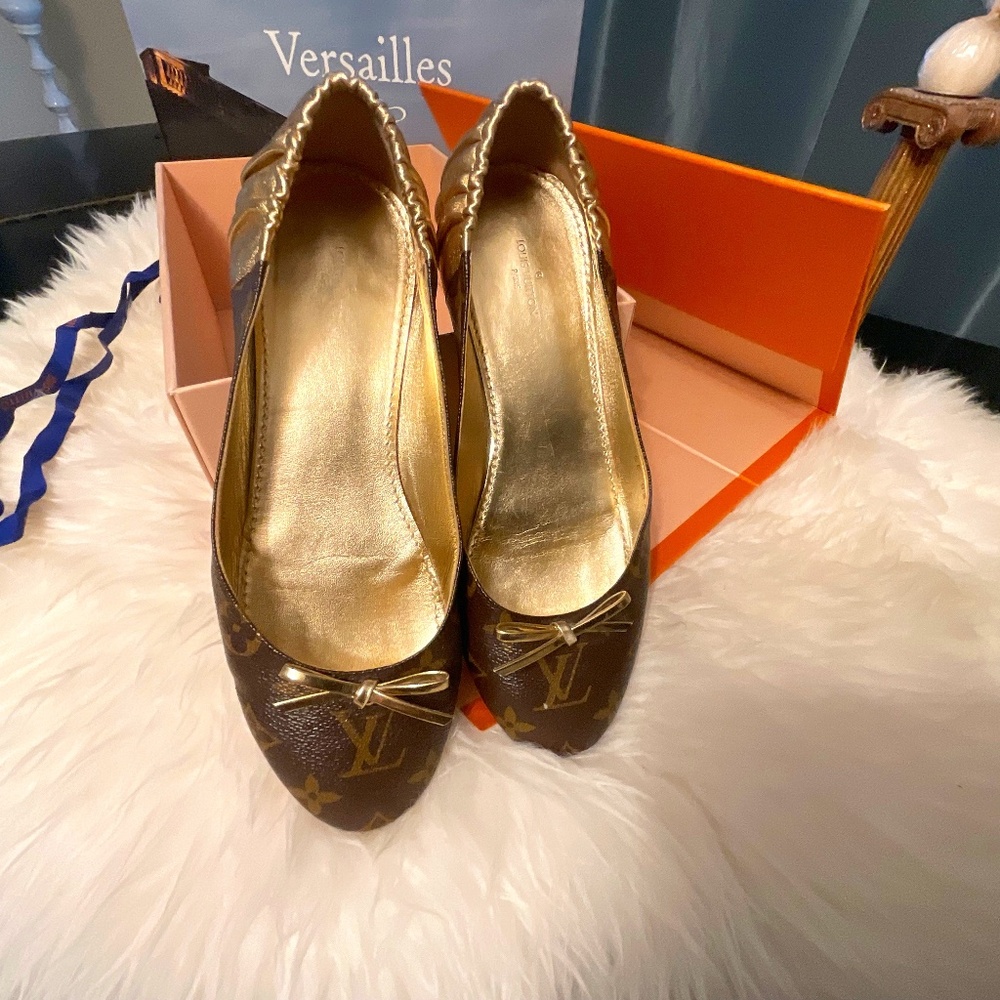 Louis Vuitton Gold/Brown Leather and Monogram Joy Ballet Flats